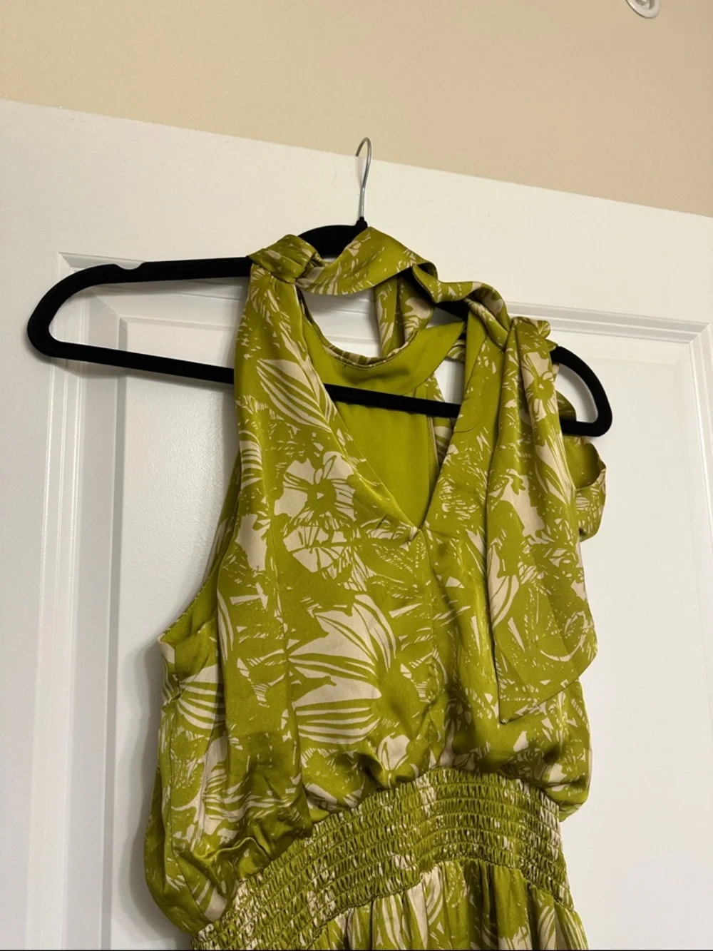 Vince Camuto Olive Green Halter Floral-Print Jumpsuit - Picture 5 of 7